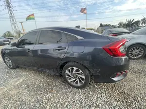 Honda Civic 2018 Gray