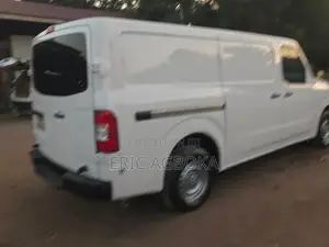 Nissan Caravan (Urvan) 2014 White