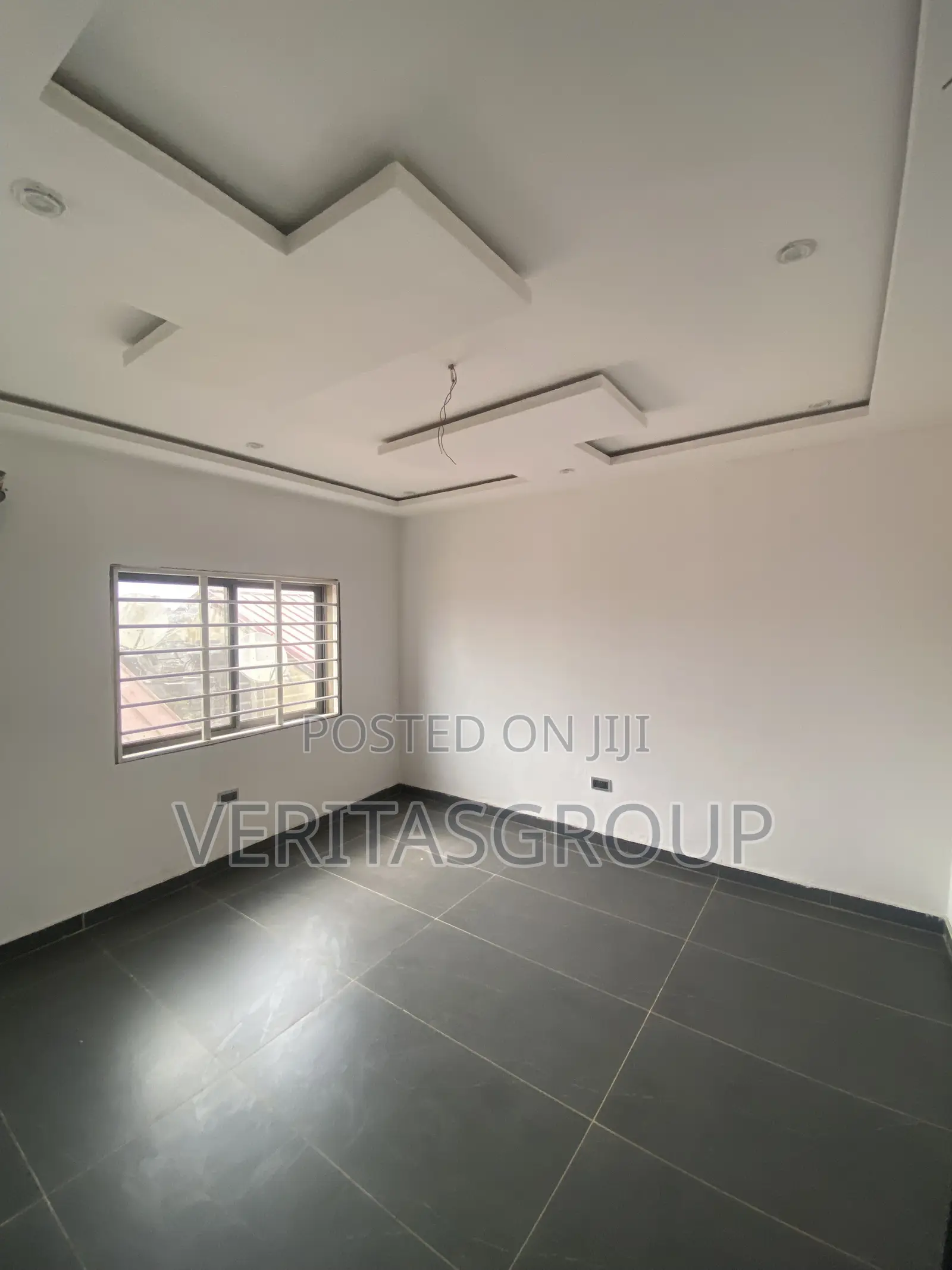 2bdrm Apartment in American House for rent