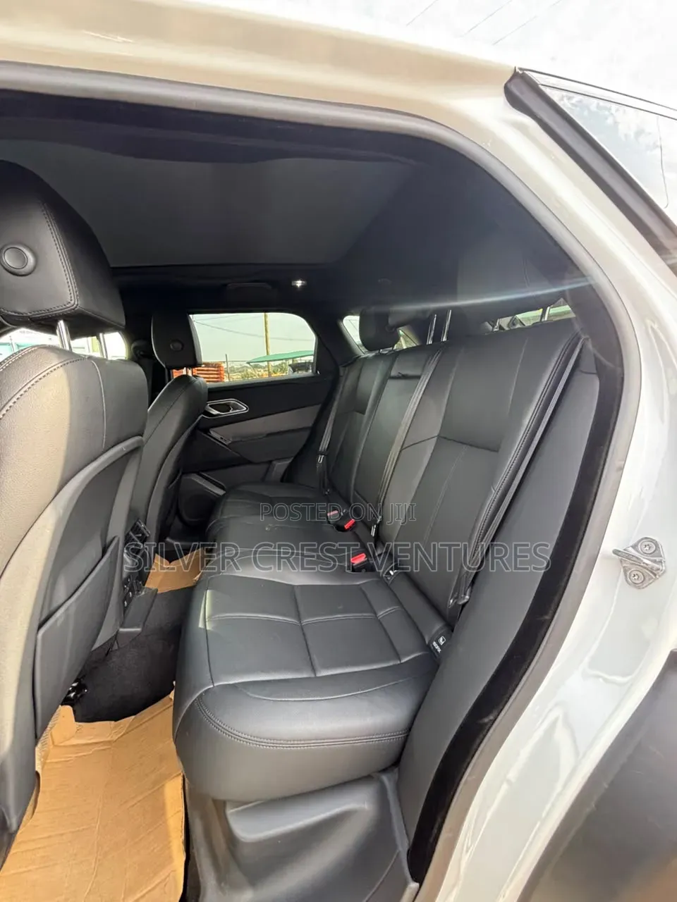 Land Rover Range Rover Velar 2025 White