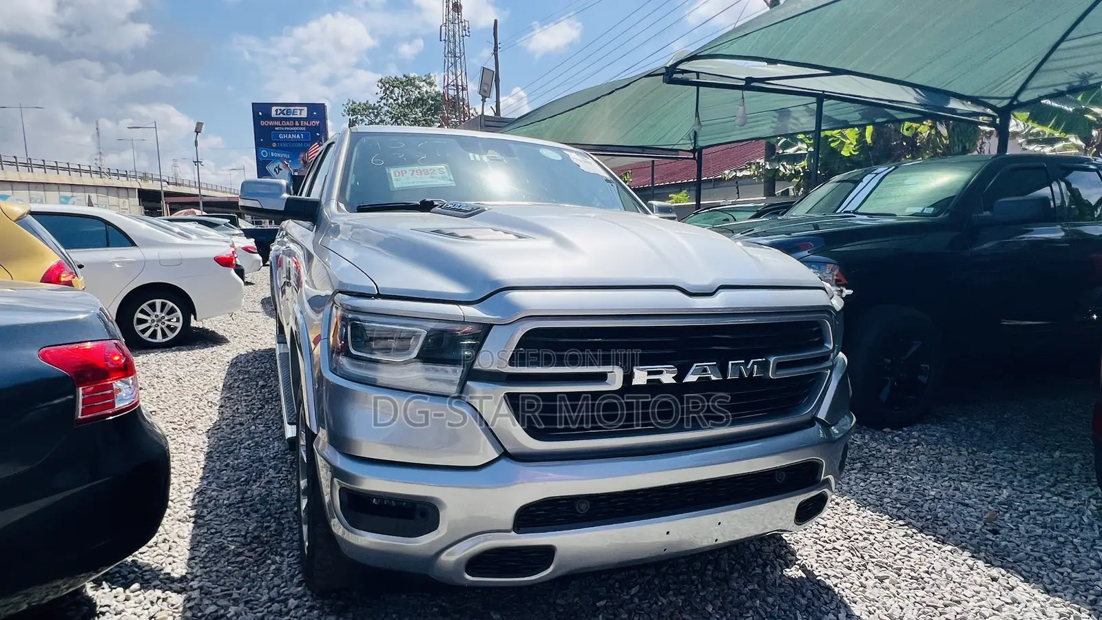 Dodge RAM 1500 5.7 Petrol RWD 2022 Gray
