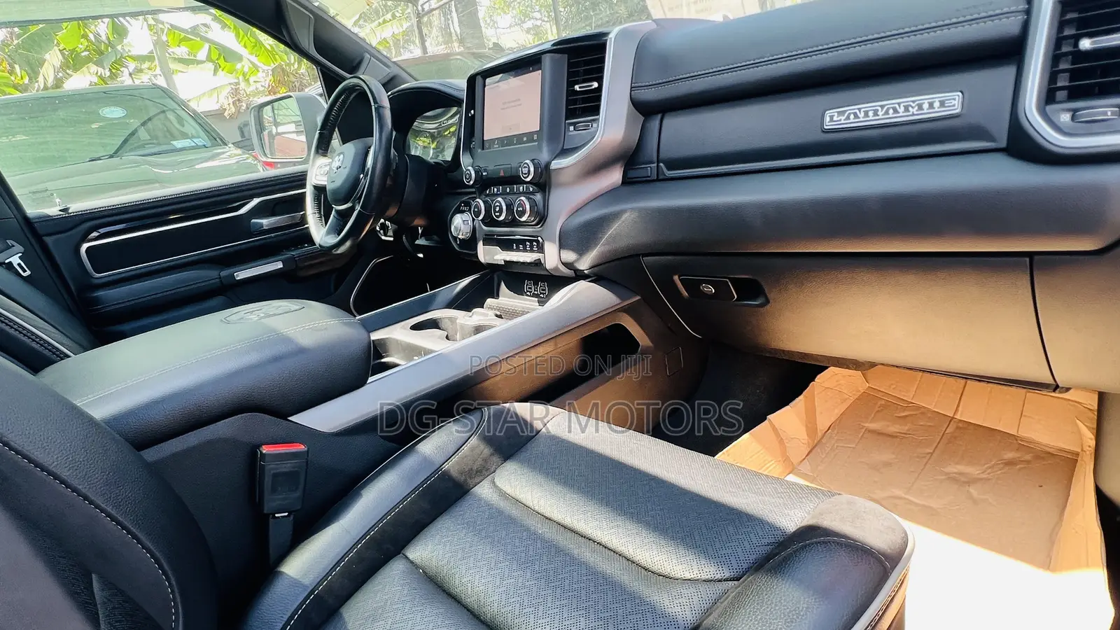 Dodge RAM 1500 5.7 Petrol RWD 2022 Gray