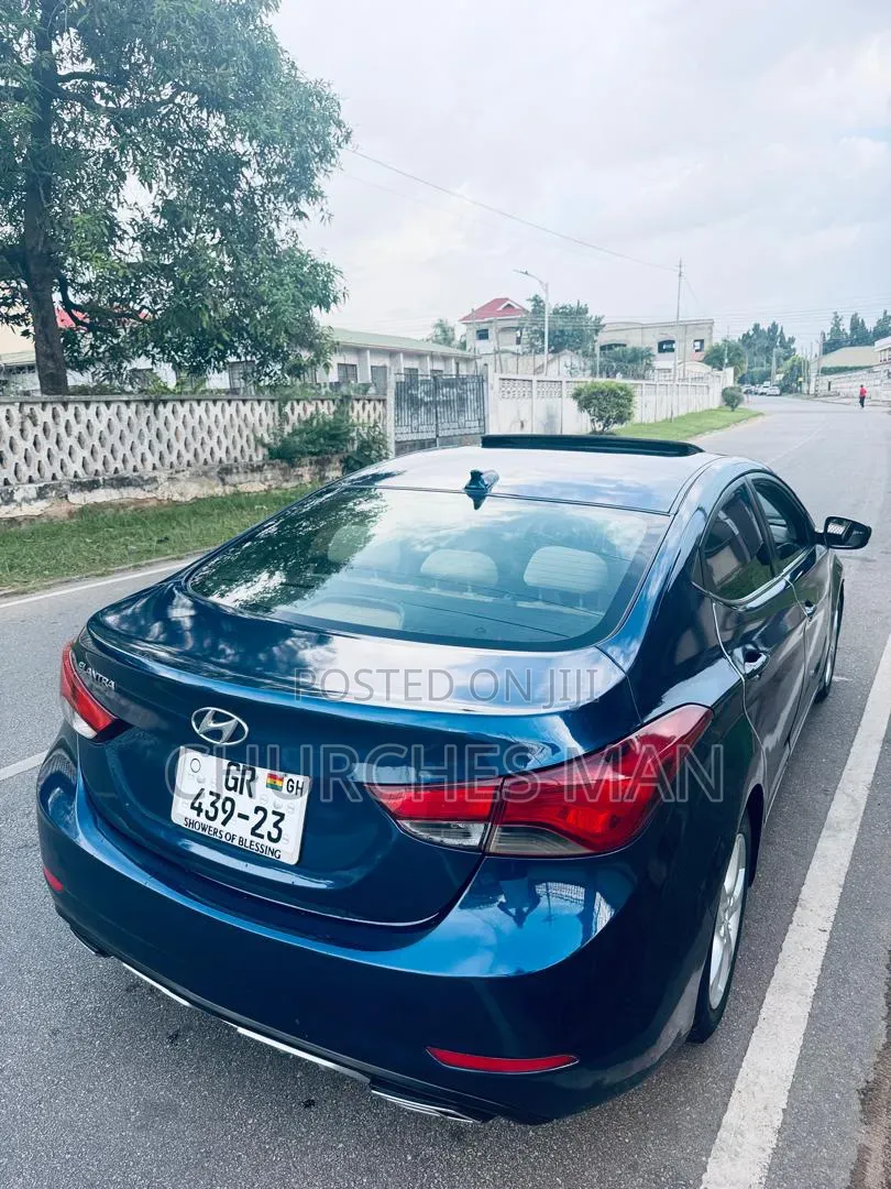 Hyundai Elantra Limited Sedan FWD (1.8L 4cyl 6A) 2016 Blue