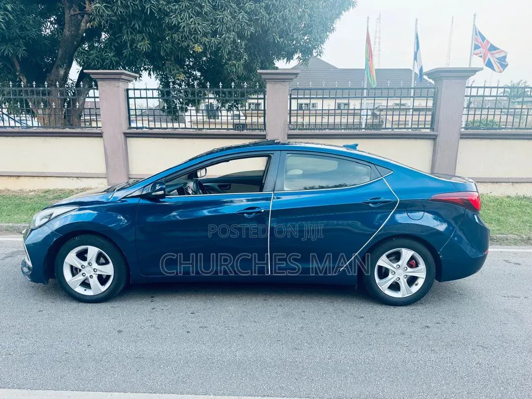 Hyundai Elantra Limited Sedan FWD (1.8L 4cyl 6A) 2016 Blue