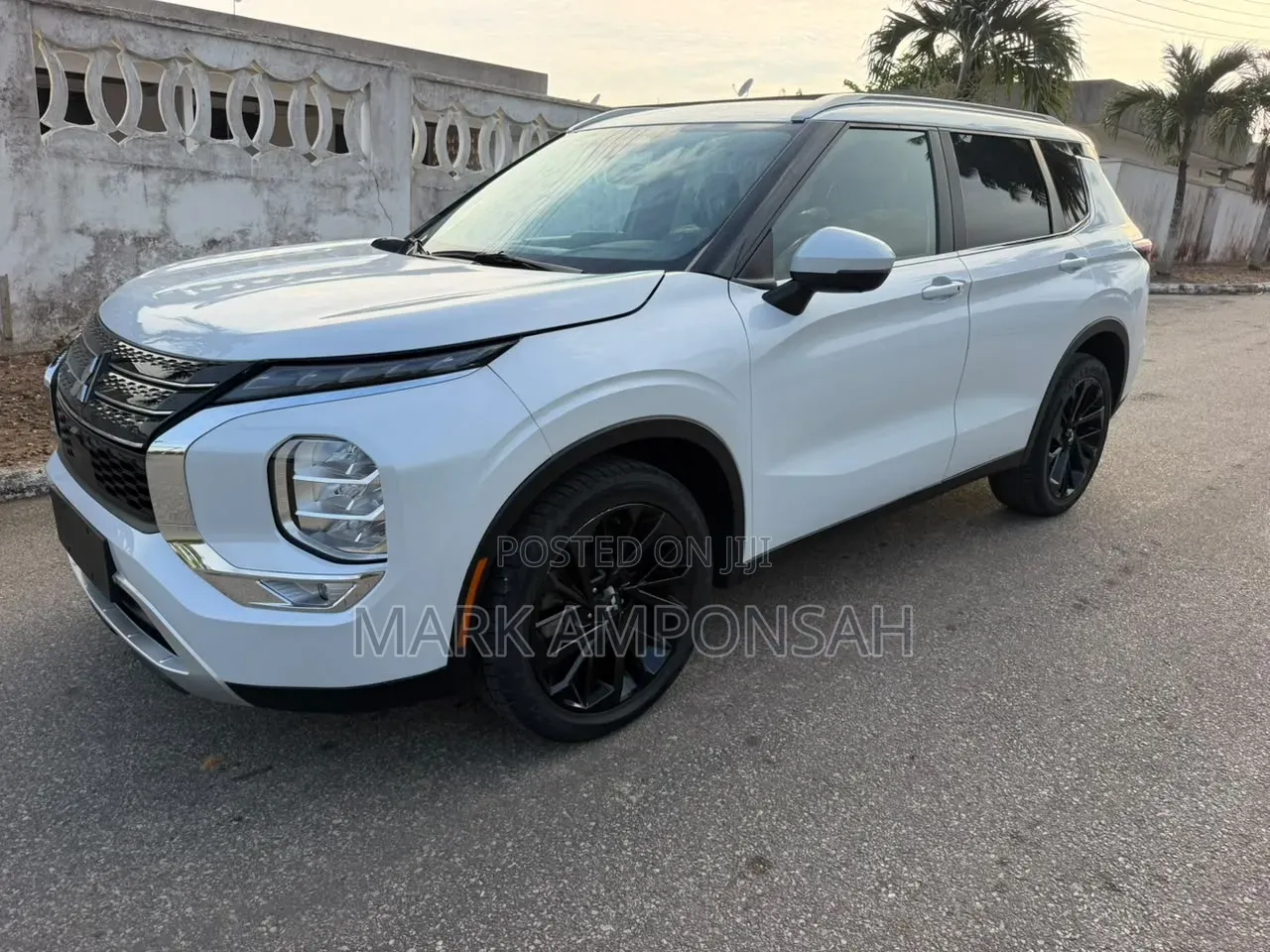 Mitsubishi Outlander SEL 2022 White