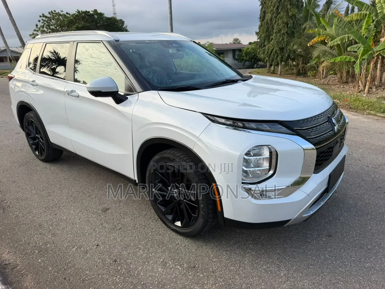Mitsubishi Outlander SEL 2022 White