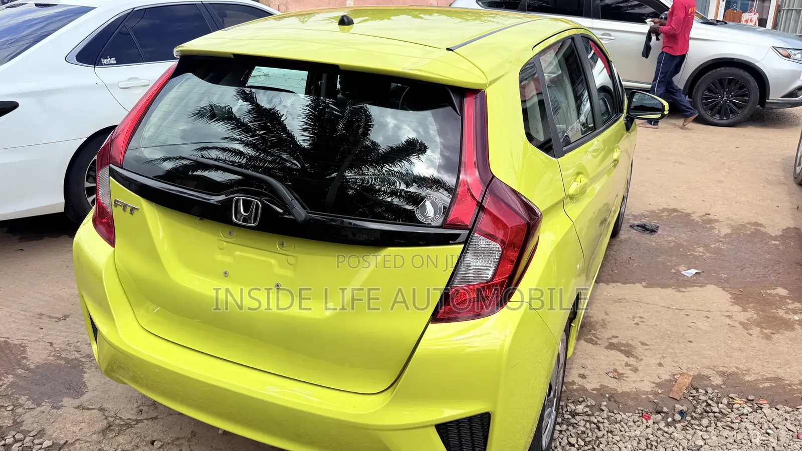 Honda Fit 2015 Yellow
