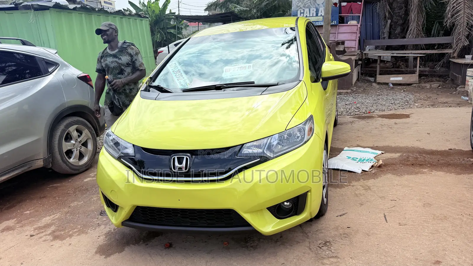 Honda Fit 2015 Yellow