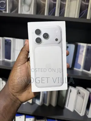 New Apple iPhone 17 Pro 256 GB Silver
