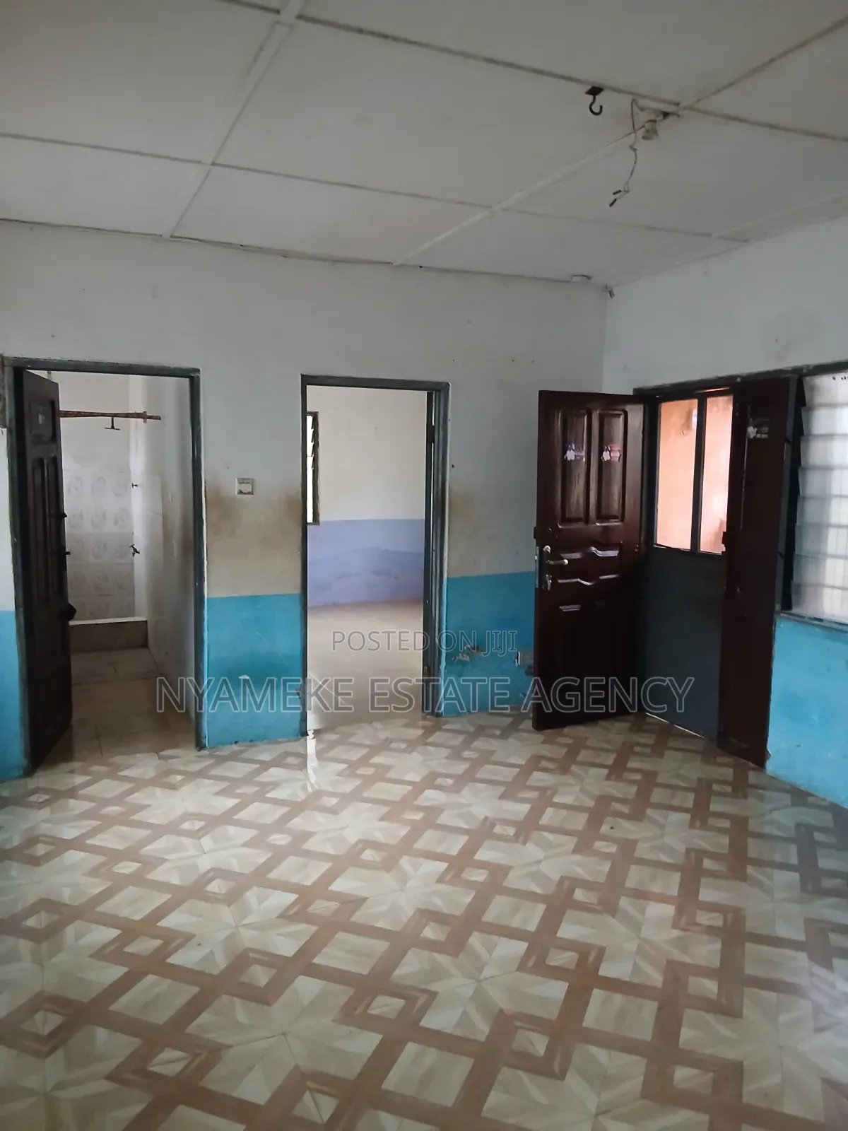 2bdrm Apartment in Zone 6, Exhibition for rent