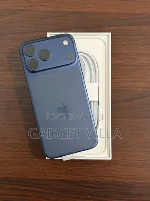Apple iPhone 17 Pro Max 256 GB Blue