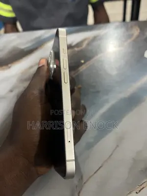 Apple iPhone 13 128 GB White