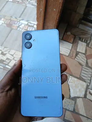 New Samsung Galaxy A06 64 GB Blue