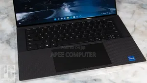 Laptop Dell XPS 15 9520 16GB Intel Core i5 SSD 512GB