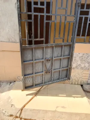 1bdrm Room & Parlour in Bawleshie Near, Market for rent