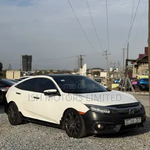 Honda Civic Touring 4dr Sedan (1.5L 4cyl) 2017 White