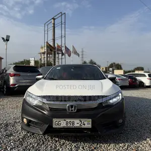 Honda Civic Touring 4dr Sedan (1.5L 4cyl) 2017 White