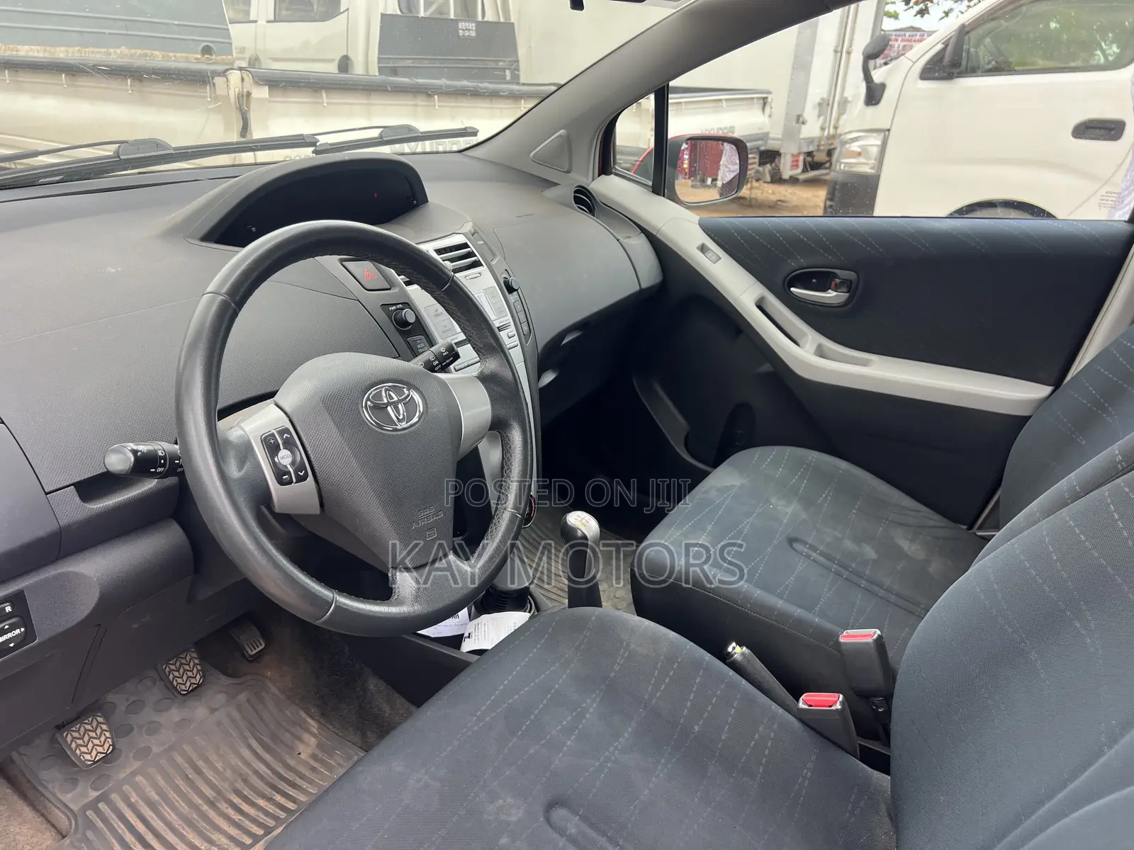 Toyota Yaris 1.5 2009 Red