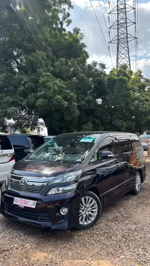 Toyota Alphard 2016 Black