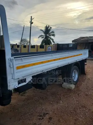 Hyundai Mighty 2