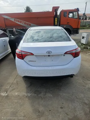 Toyota Corolla LE Eco 4dr Sedan (1.8L 4cyl CVT) 2015 White