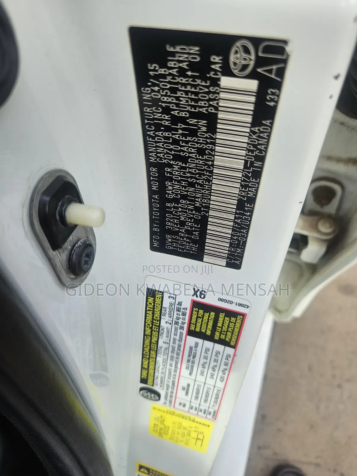 Toyota Corolla LE Eco 4dr Sedan (1.8L 4cyl CVT) 2015 White