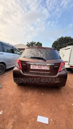 Toyota Vitz 1.3 AWD 3dr 2012 Brown