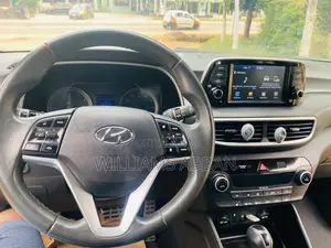Hyundai Tucson Limited FWD 2019 Red