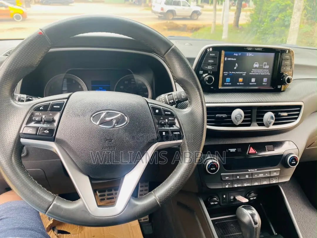 Hyundai Tucson Limited FWD 2019 Red