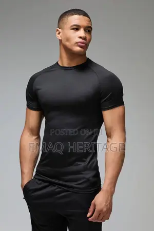 Men's Compression Muscle Fit T-Shirt - Black