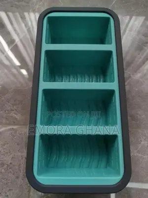 4-in-1 Silicone Food Freezer Tray With Lid