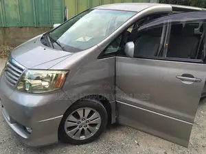 Toyota Alphard 2.4 Petrol AWD 2005 Brown