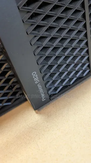Desktop Computer Dell Precision 5820 16GB Intel Xeon SSD 256GB