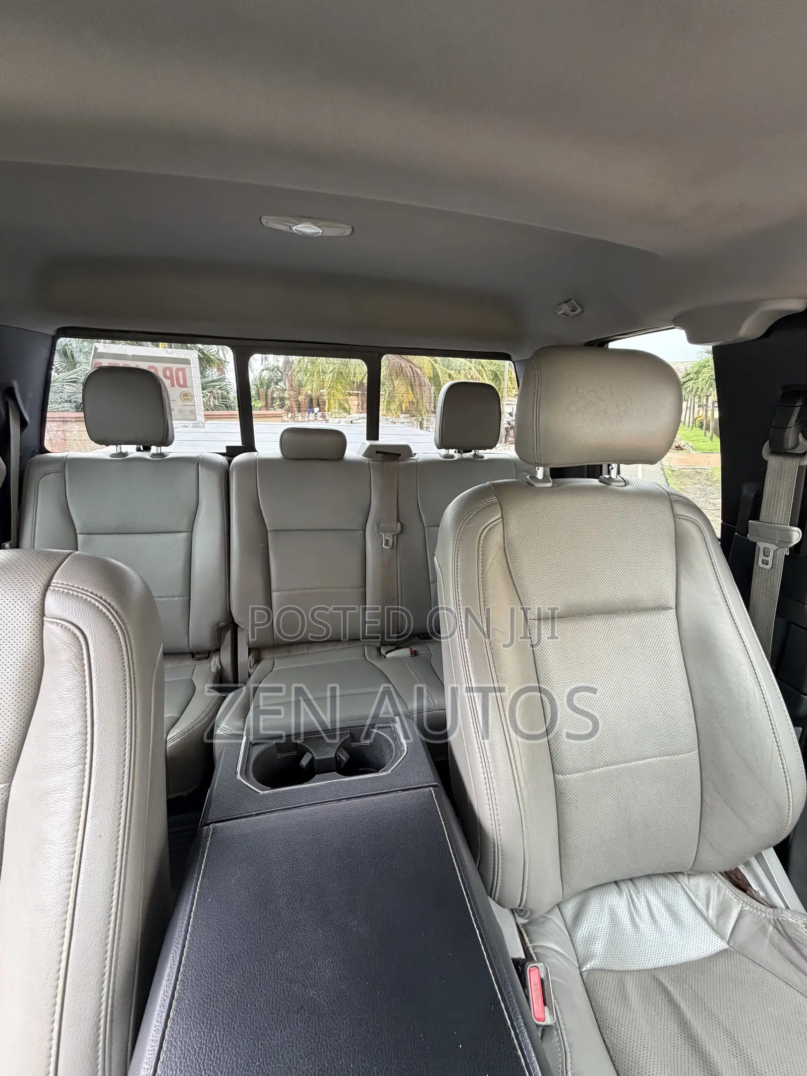 Ford F-150 Lariat 4x4 SuperCab Styleside 8 ft. box 163 in. WB 2017