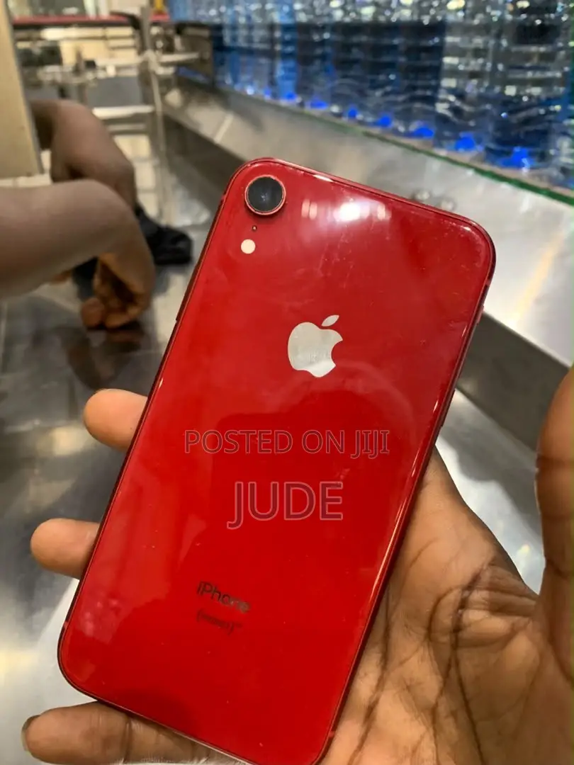 Apple iPhone XR 128 GB Red
