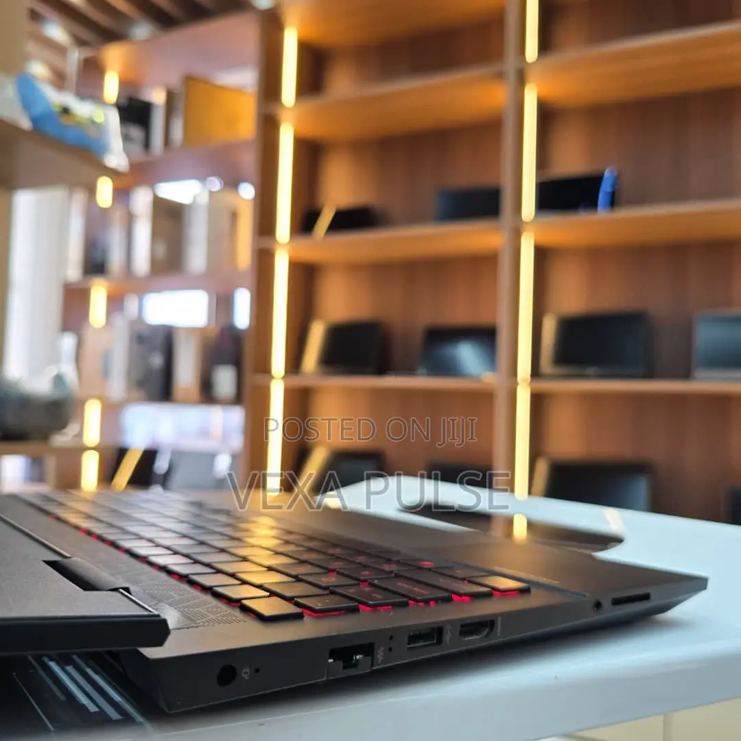 Laptop HP Omen 15 16GB Intel Core i7 SSD 1T