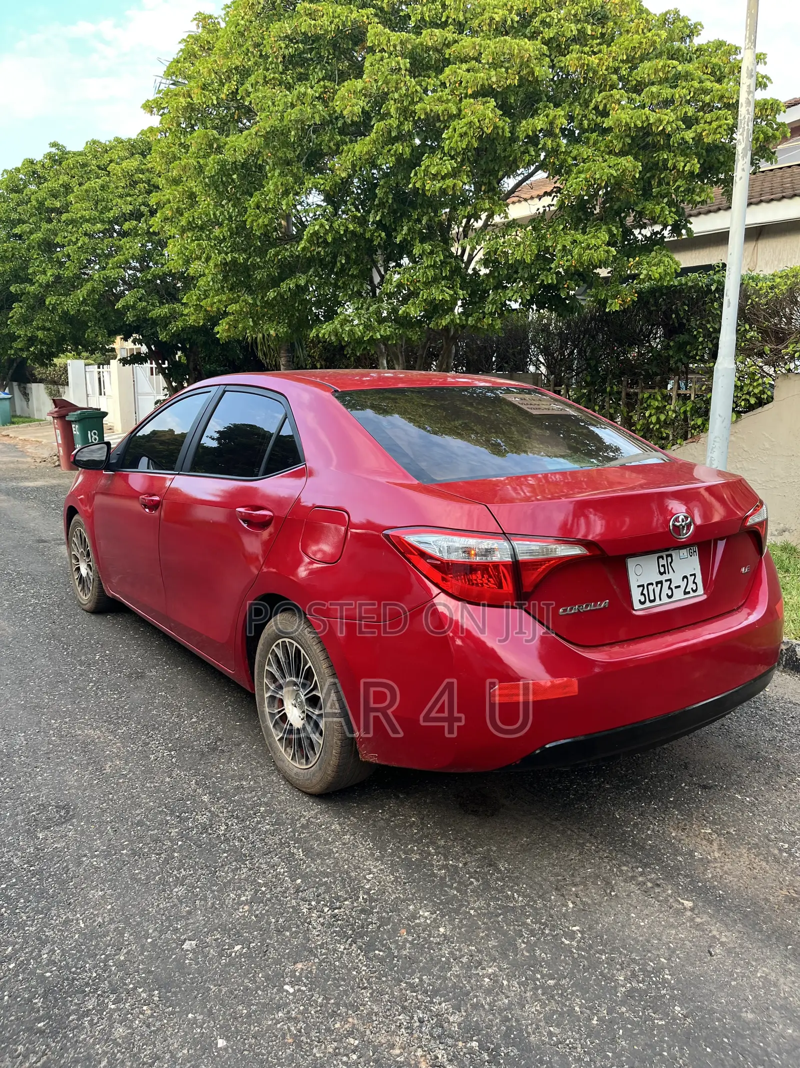 Toyota Corolla LE 4dr Sedan (1.8L 4cyl CVT) 2015 Red