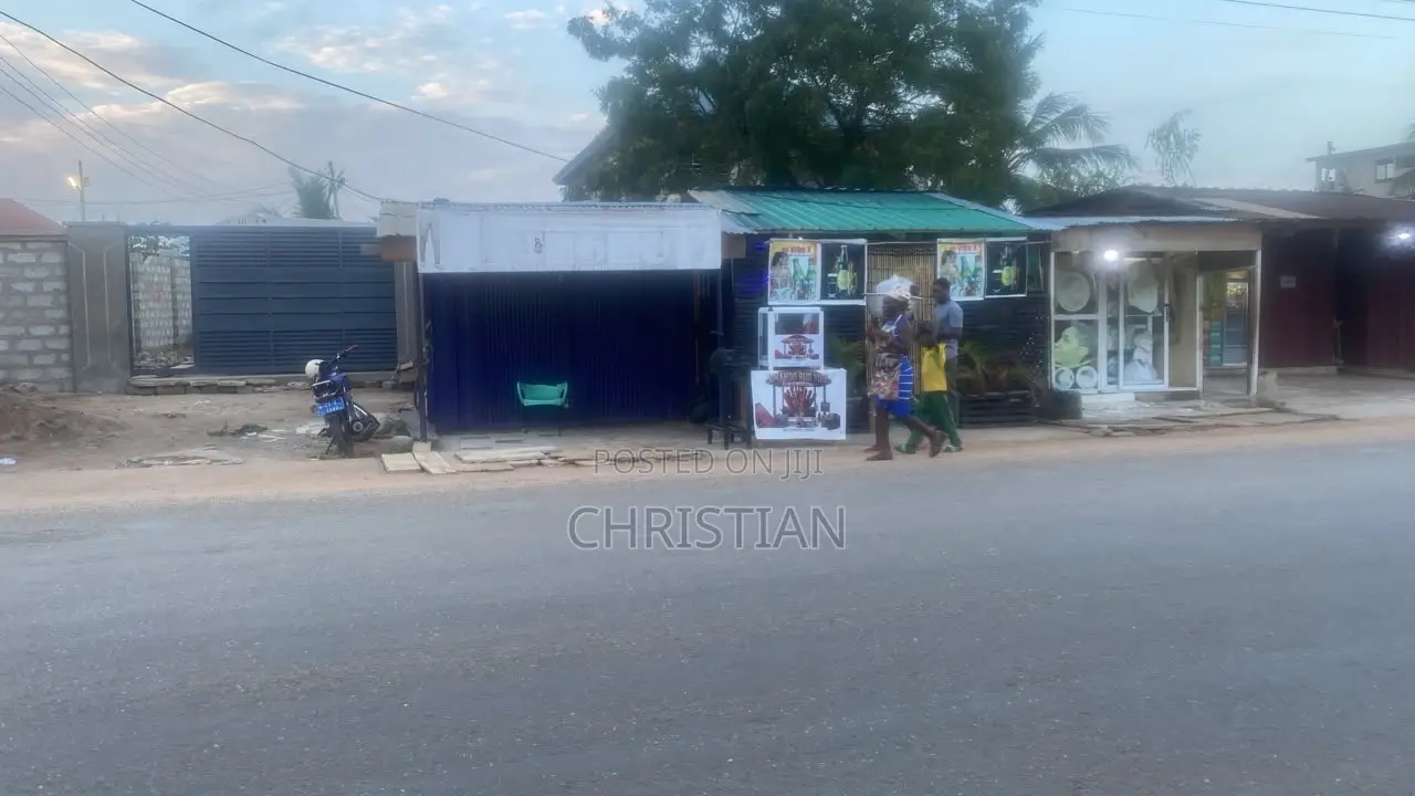 Container for Sale With Rent Advance of 2 Years at Ashaley Botwe