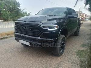 Dodge RAM 1500 5.7 Petrol AWD 2022 Black