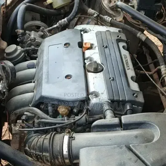 Honda CR-V 2.0i ES Automatic 2003 Gold