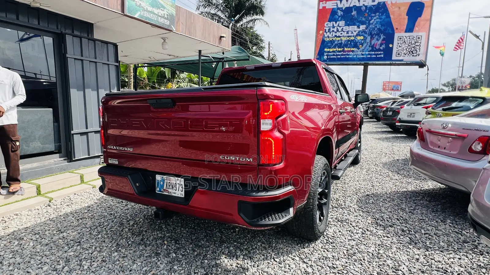 Chevrolet Silverado 2022 Red