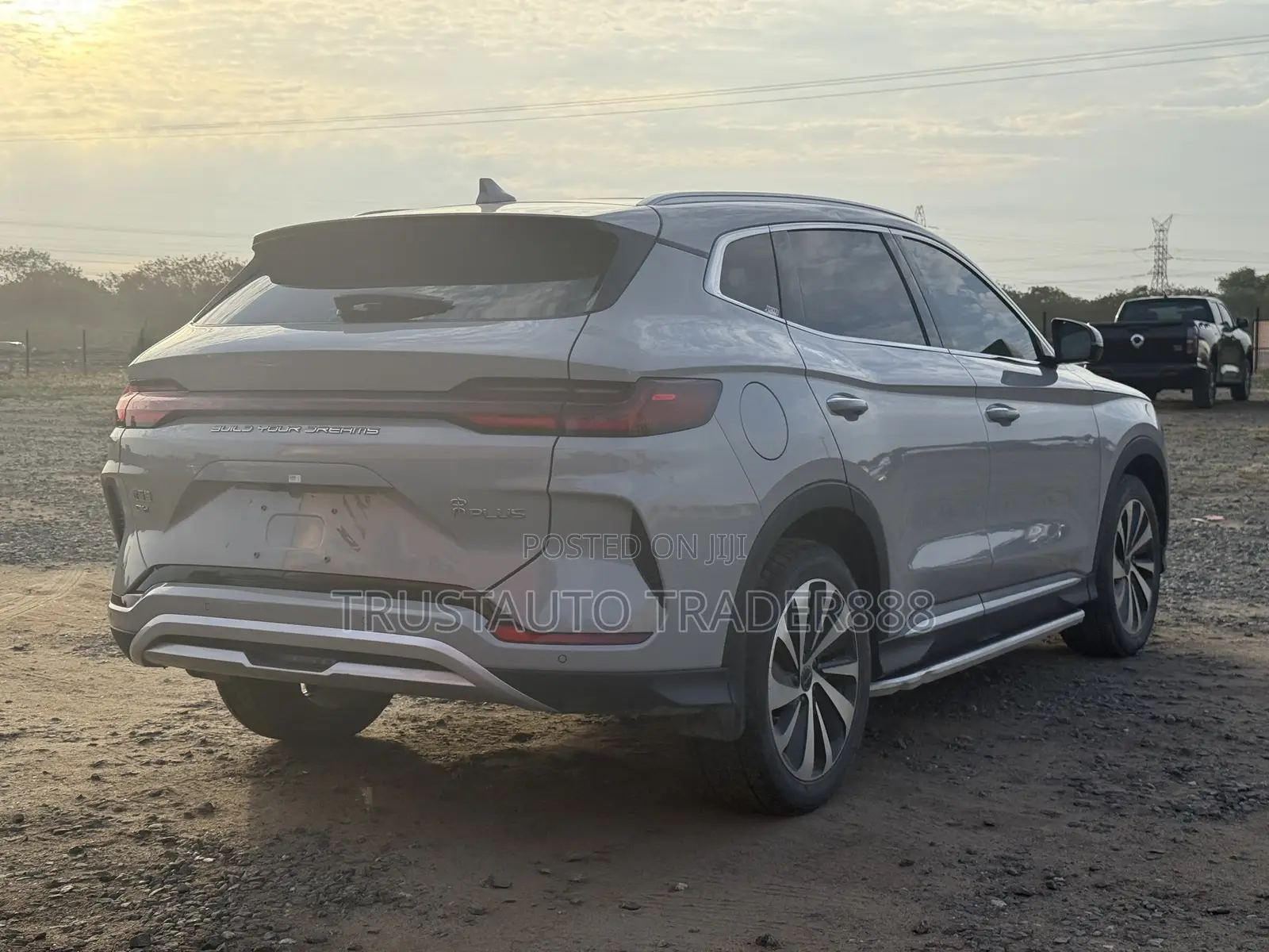 BYD Song Plus 1.5 CVT Hybrid FWD 2023 Off white