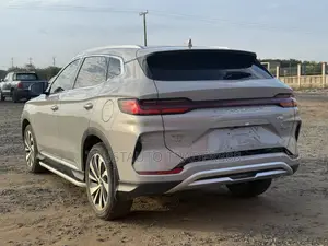 BYD Song Plus 1.5 CVT Hybrid FWD 2023 Off white