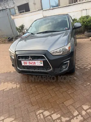 Mitsubishi Outlander 2.0 PHEV AWD 2014 Gray