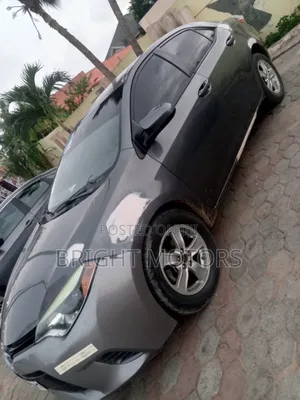 Toyota Corolla LE Plus 4dr Sedan (1.8L 4cyl CVT) 2016 Gray