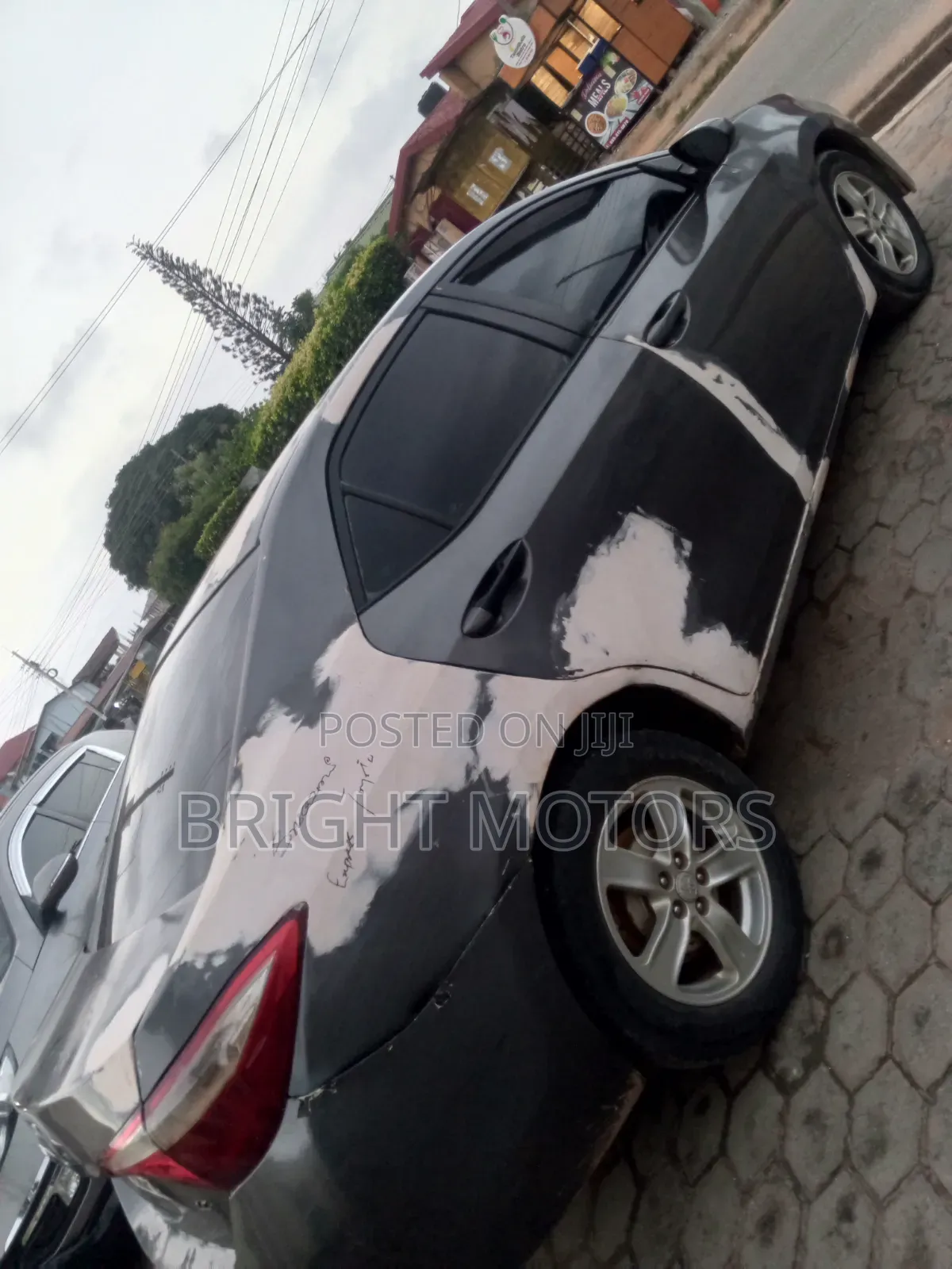 Toyota Corolla LE Plus 4dr Sedan (1.8L 4cyl CVT) 2016 Gray