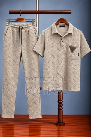 Men’s Casual Short-Sleeve Shirt and Matching Trousers