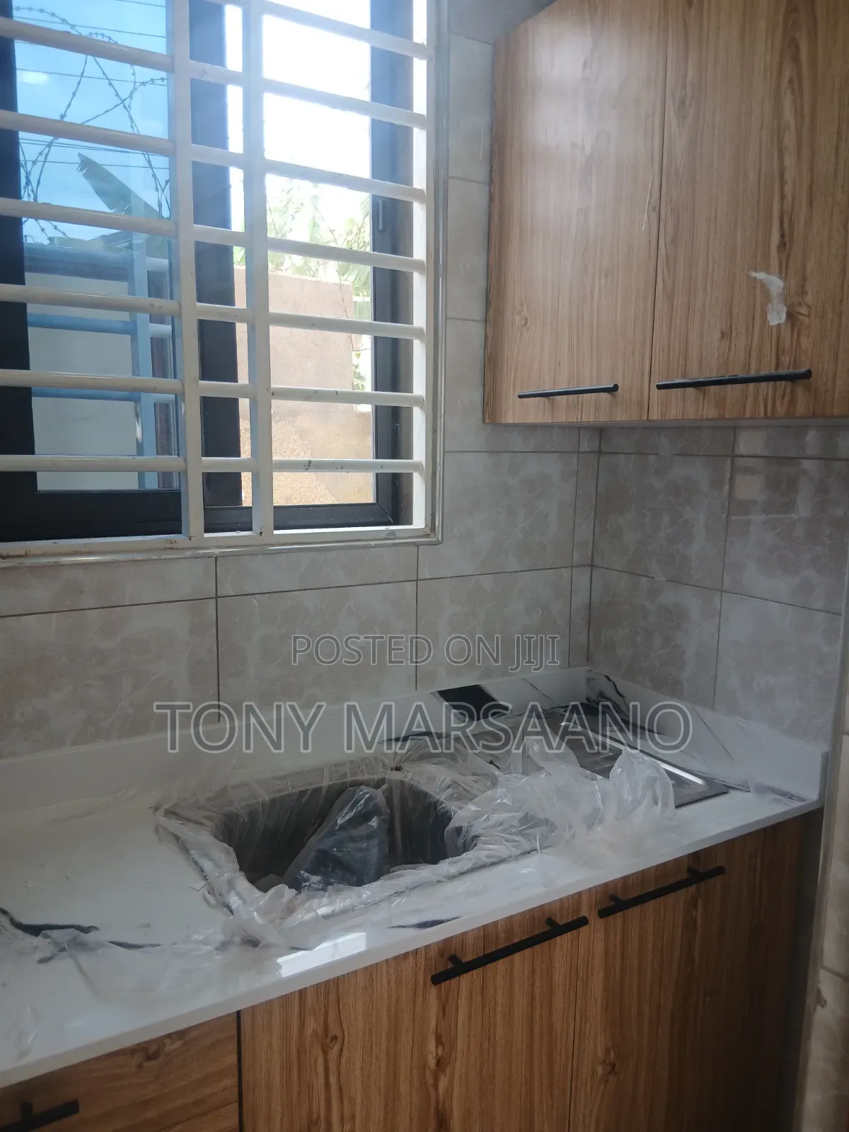 1bdrm Apartment in Westlegon, Medifem Area for rent
