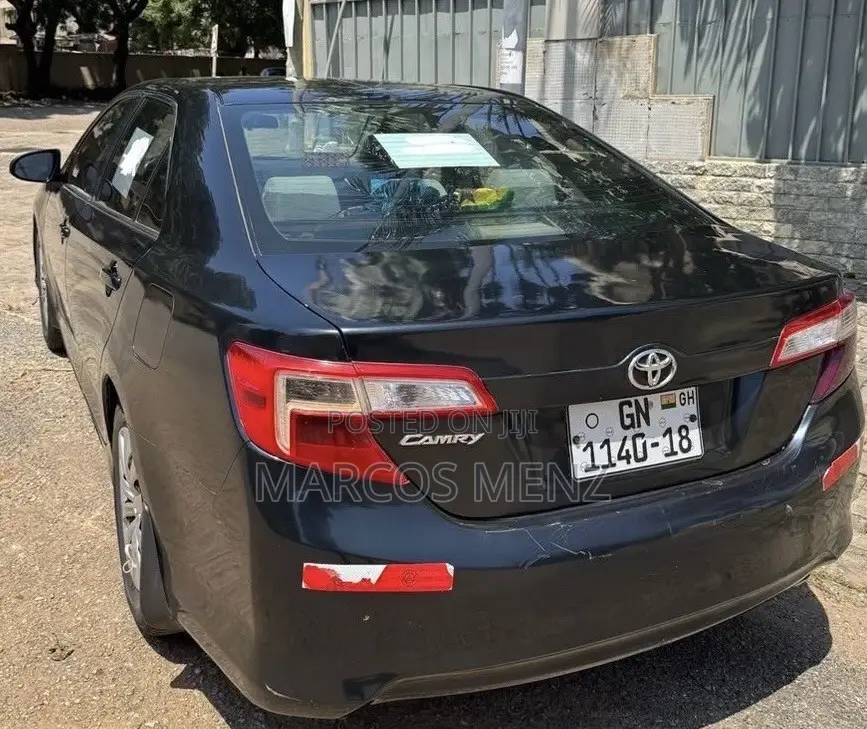 Toyota Camry LE 4dr Sedan (2.5L 4cyl 6A) 2013 Black