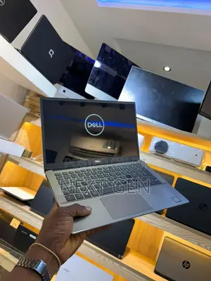 Laptop Dell Latitude 3301 8GB Intel Core i5 SSD 256GB